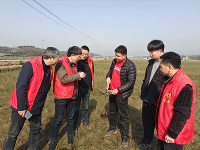 【一改兩為系列報(bào)道9】太湖縣農(nóng)技人員奏響志愿服務(wù)&ldquo;春耕曲&rdquo;